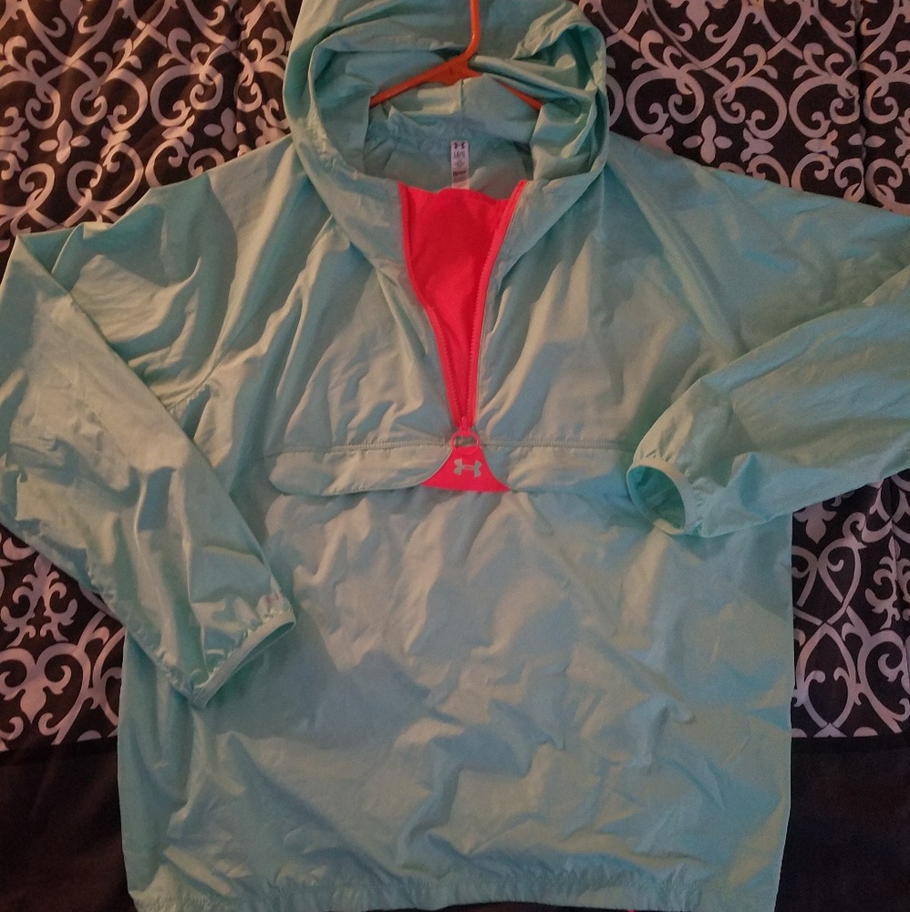 Under Armour Windbreaker